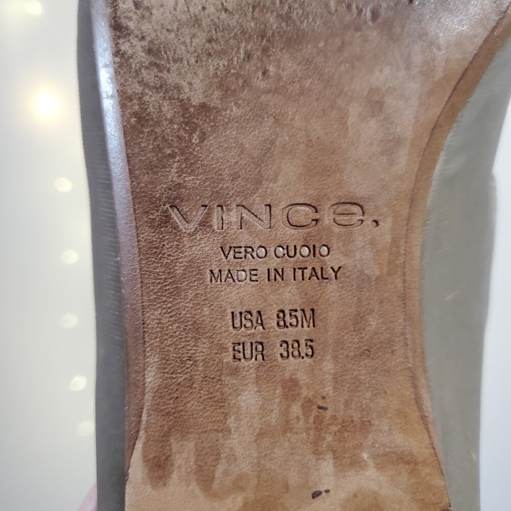 Vince Velvet Loafers Bray Venetian Italian Loafers Womens Size 8.5 Taupe Tan - Picture 9 of 9